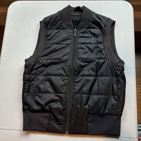 Lululemon, nonstop bomber vest - Picture 3 of 5